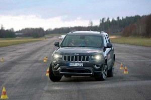 gl_algtest-jeep-grand-cherokee001