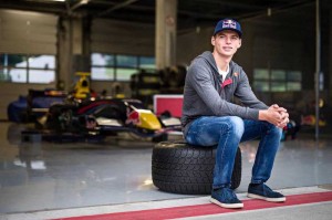 MAX VERSTAPPEN-2