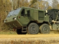 oshkosh-military-trucks-6