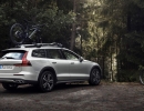 New Volvo V60 Cross Country exterior