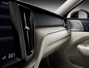 XC60漂流木饰板独特的线条和纹理制造出流动之美